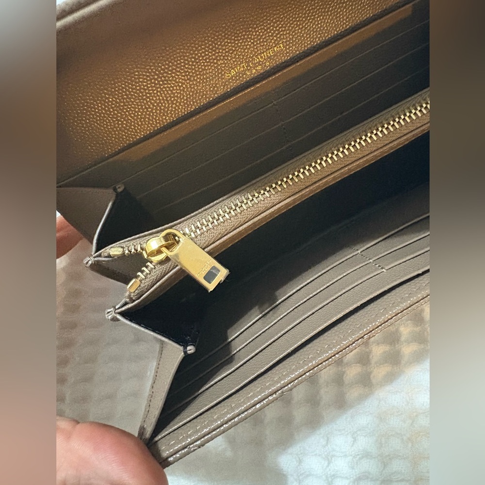 Saint laurent long flap wallet - Picture 6 of 9